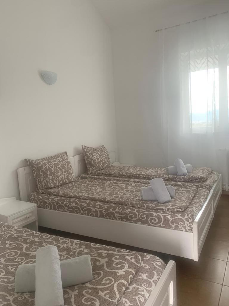Motel Dacia 赛比什 外观 照片
